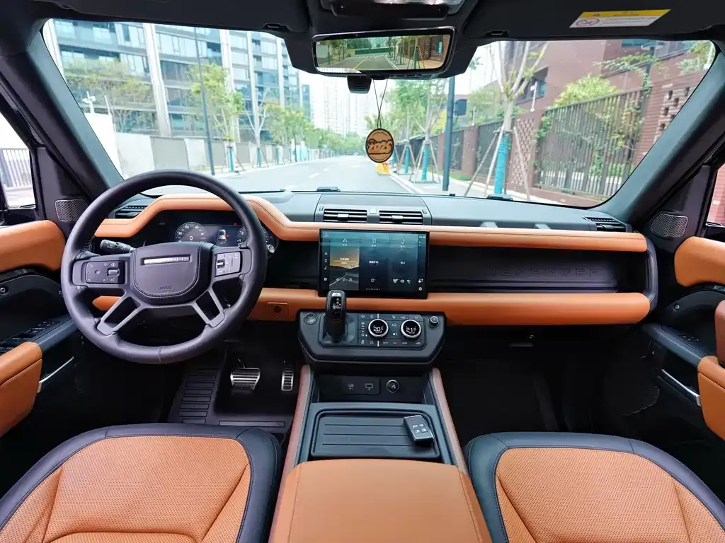 Land Rover Defender 2025 из CN, фото 10