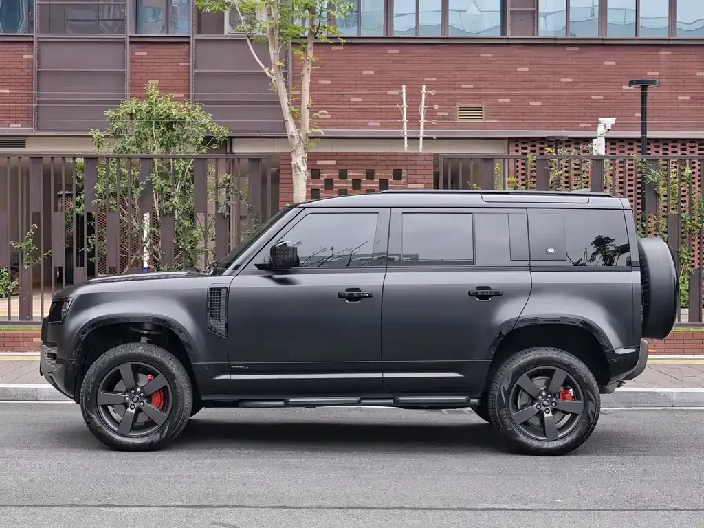 Land Rover Defender 2025 из CN, фото 3