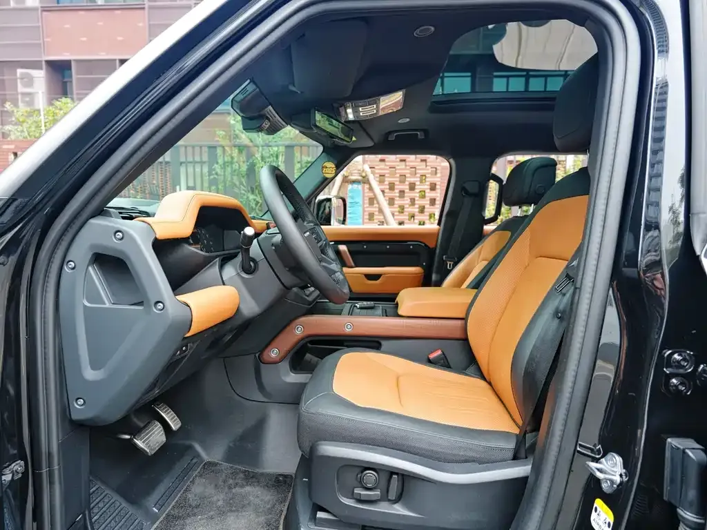 Land Rover Defender 2025 из CN, фото 7