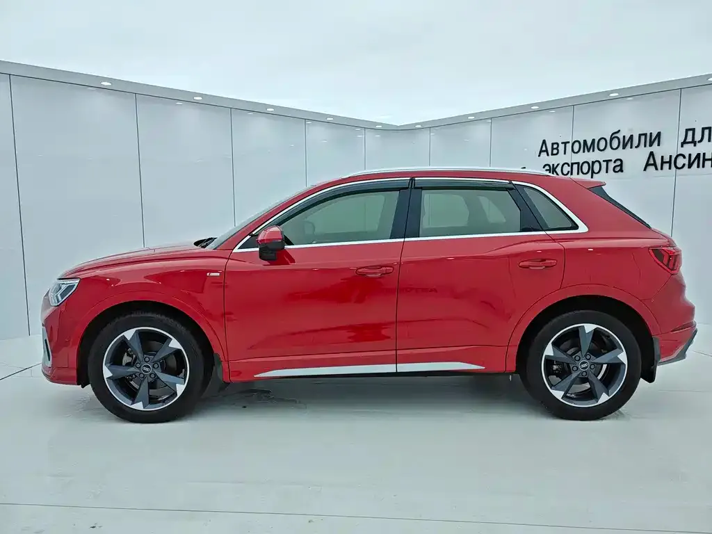 Audi Q3 2021 из CN, фото 10