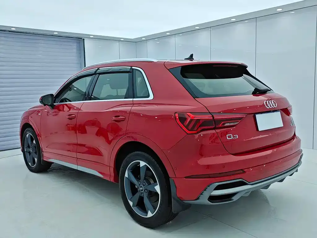Audi Q3 2021 из CN, фото 6