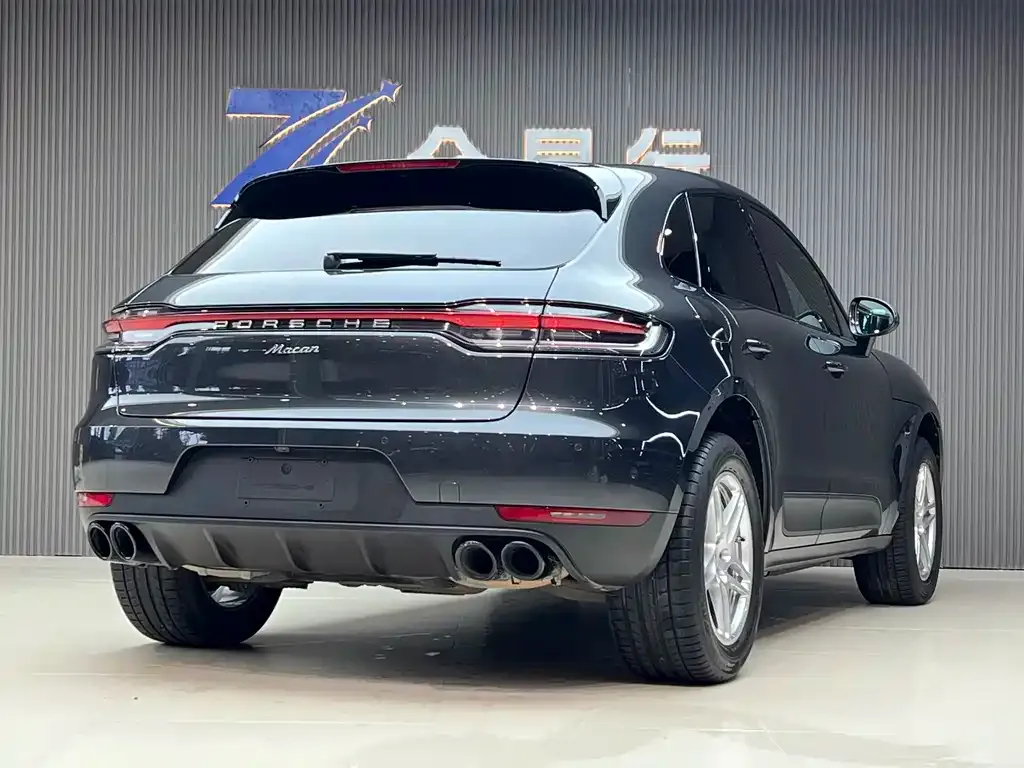 Porsche Macan — фото 3