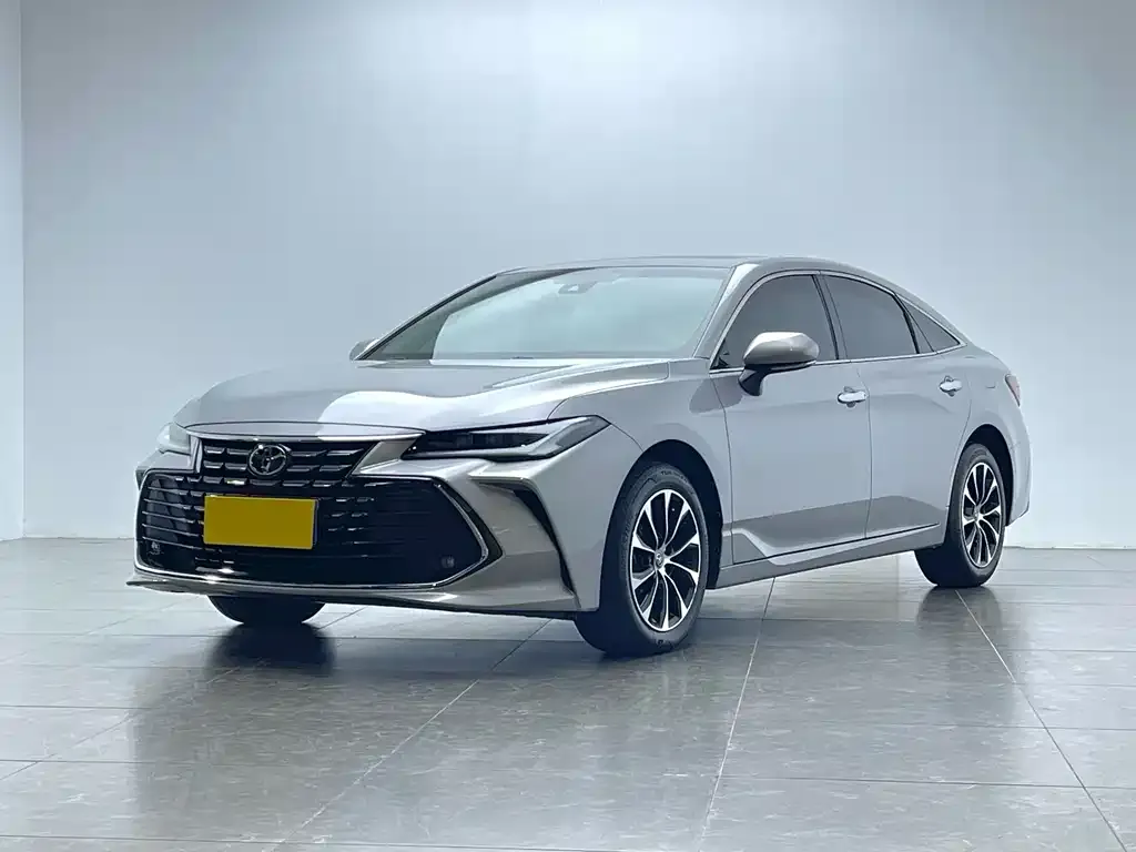 Toyota Avalon 2022 из CN, фото 1
