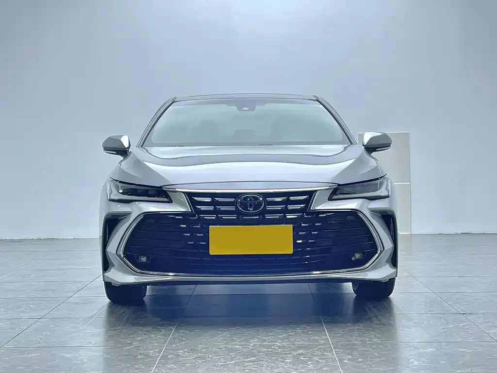 Toyota Avalon 2022 из CN, фото 2