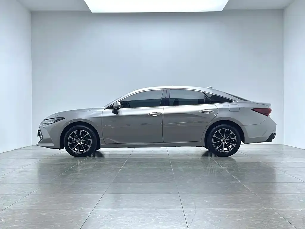 Toyota Avalon 2022 из CN, фото 5