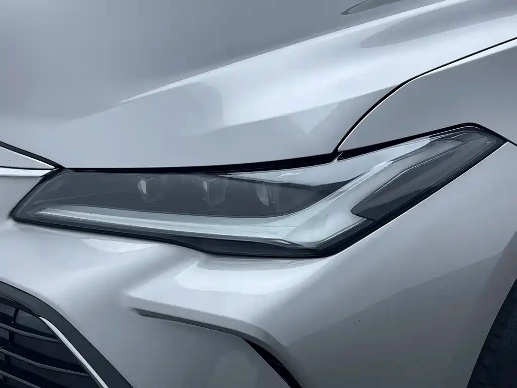 Toyota Avalon 2022 из CN, фото 8