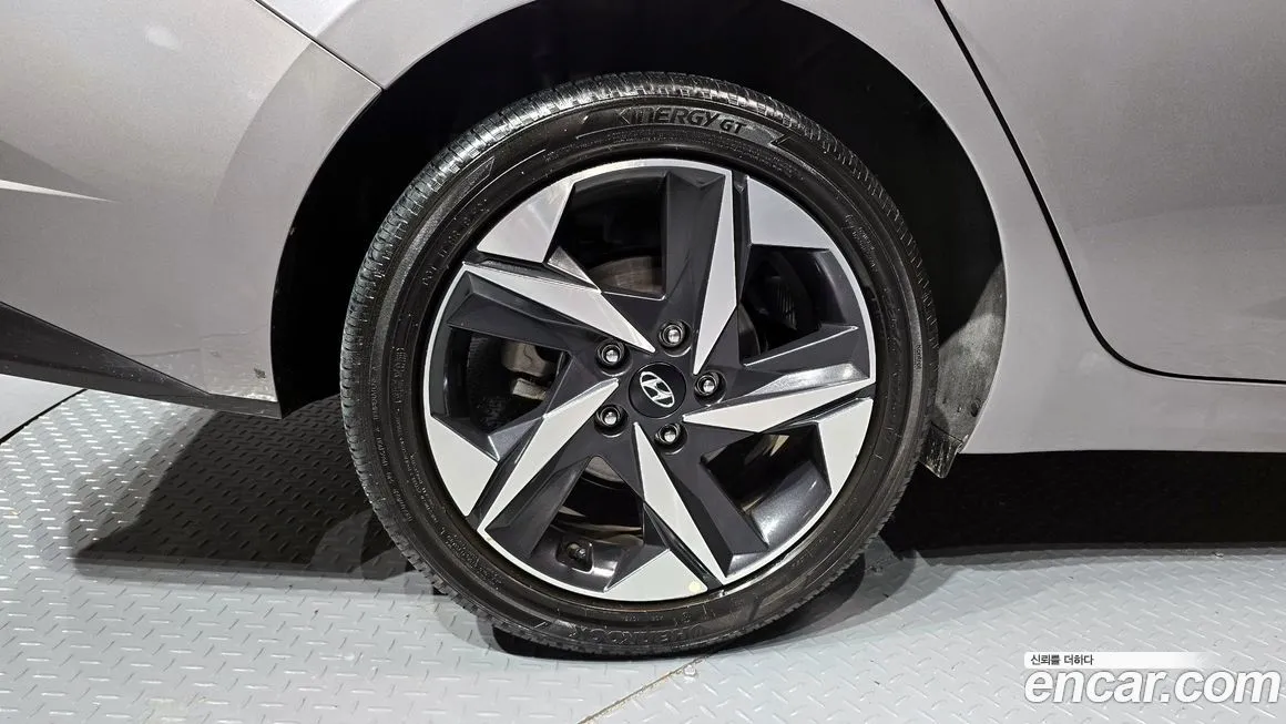 Hyundai AVANTE 2021 из KR, фото 5