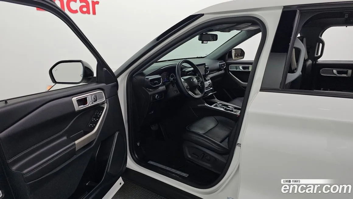 Ford Explorer 2023 из KR, фото 10