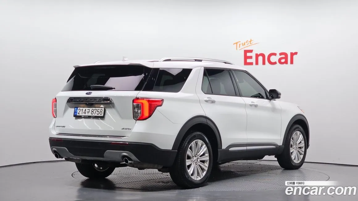 Ford Explorer 2023 из KR, фото 2