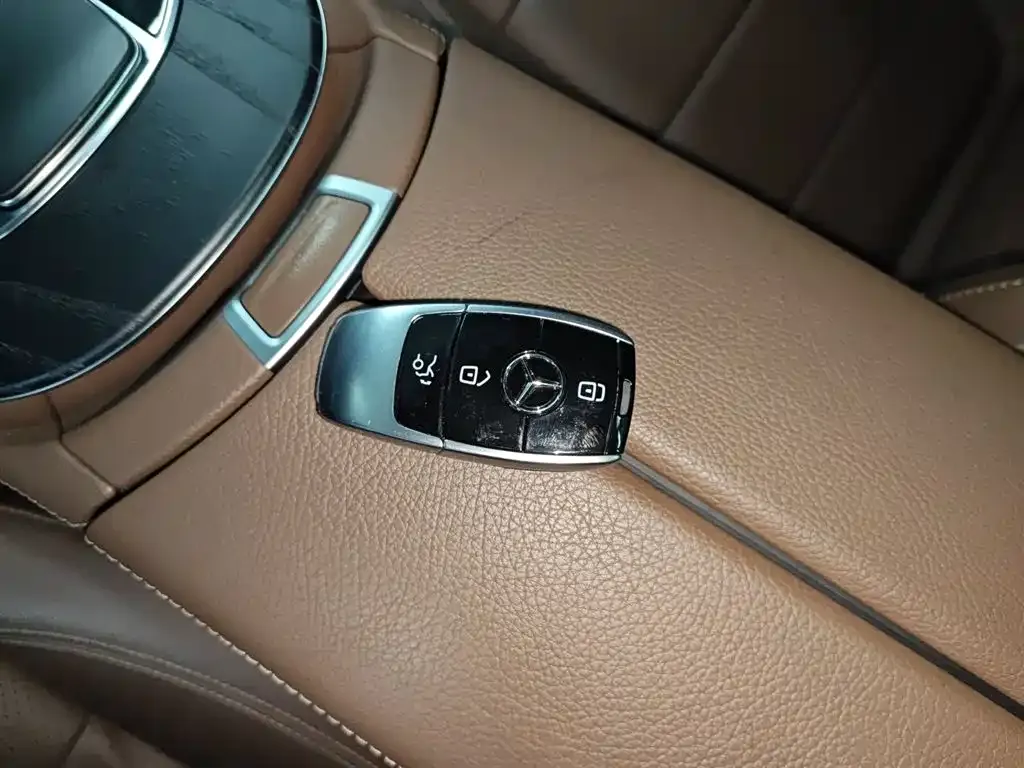 Mercedes-Benz E-Class New Energy 2023 из CN, фото 9