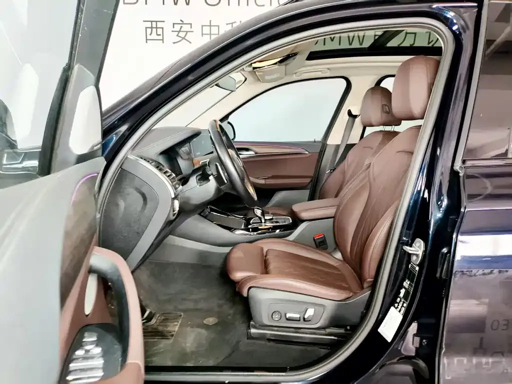 BMW X3 2024 из CN, фото 9