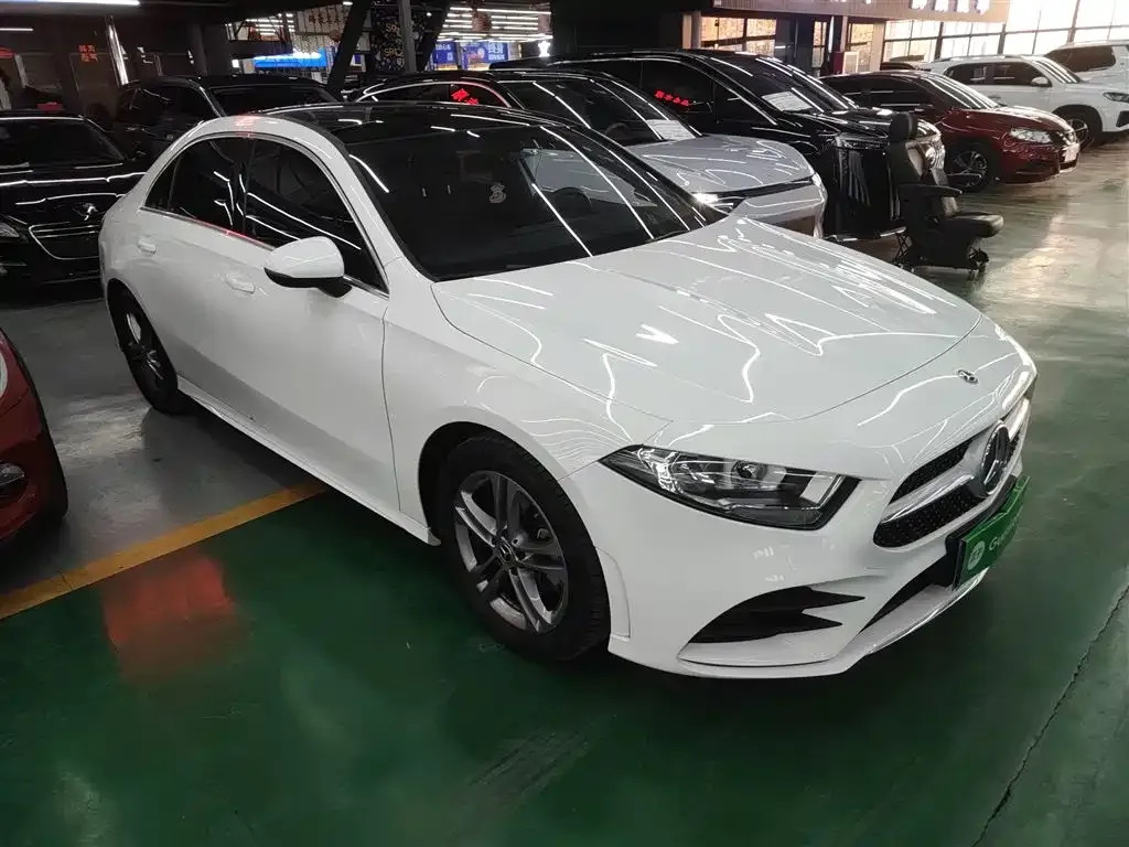 Mercedes-Benz A-Class 2023 из CN, фото 4