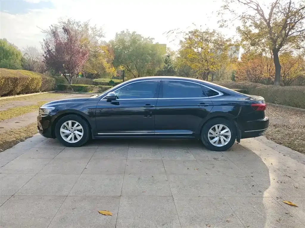 Volkswagen Passat 2021 из CN, фото 5