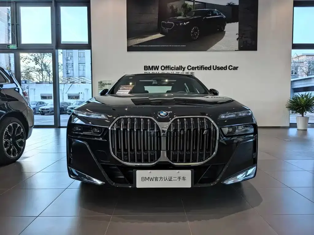 BMW i7 2025 из CN, фото 2