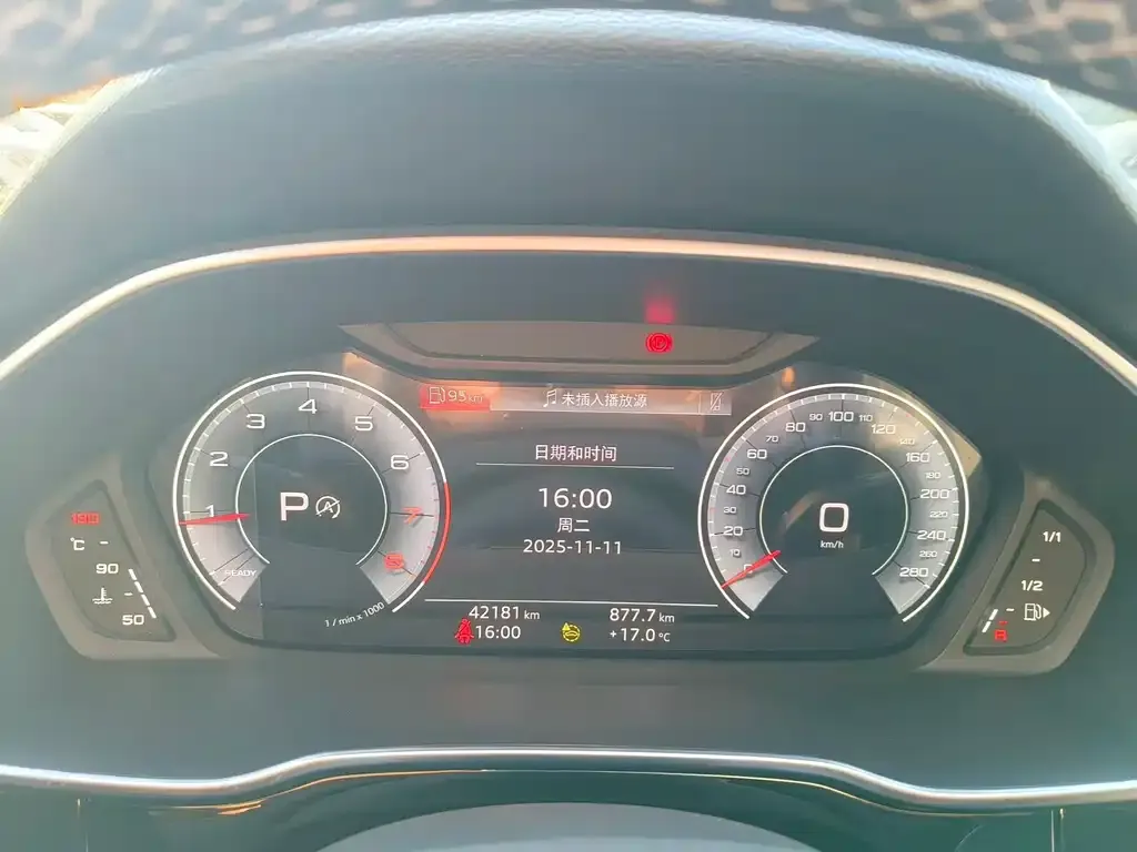 Audi Q3 2022 из CN, фото 10