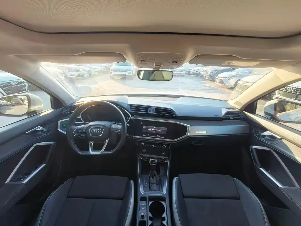 Audi Q3 2022 из CN, фото 5