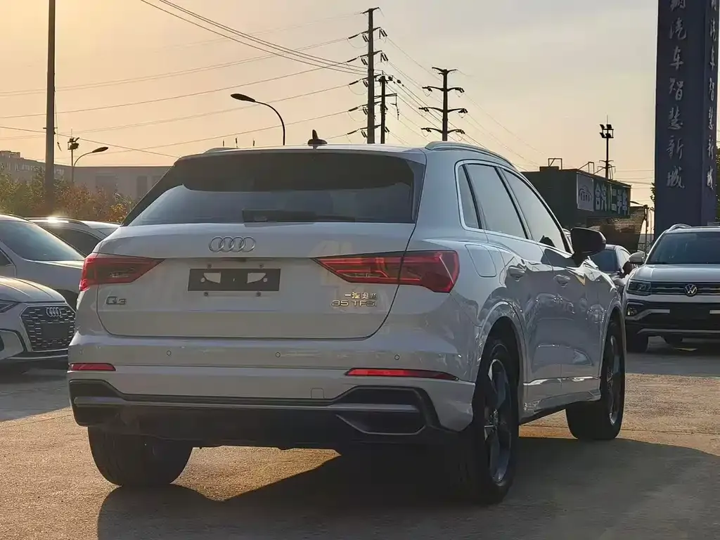 Audi Q3 2022 из CN, фото 9