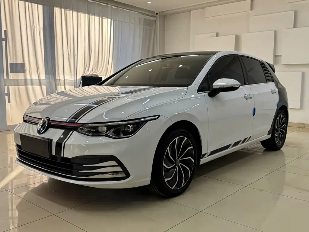 Volkswagen Golf 2021 из CN, фото 1