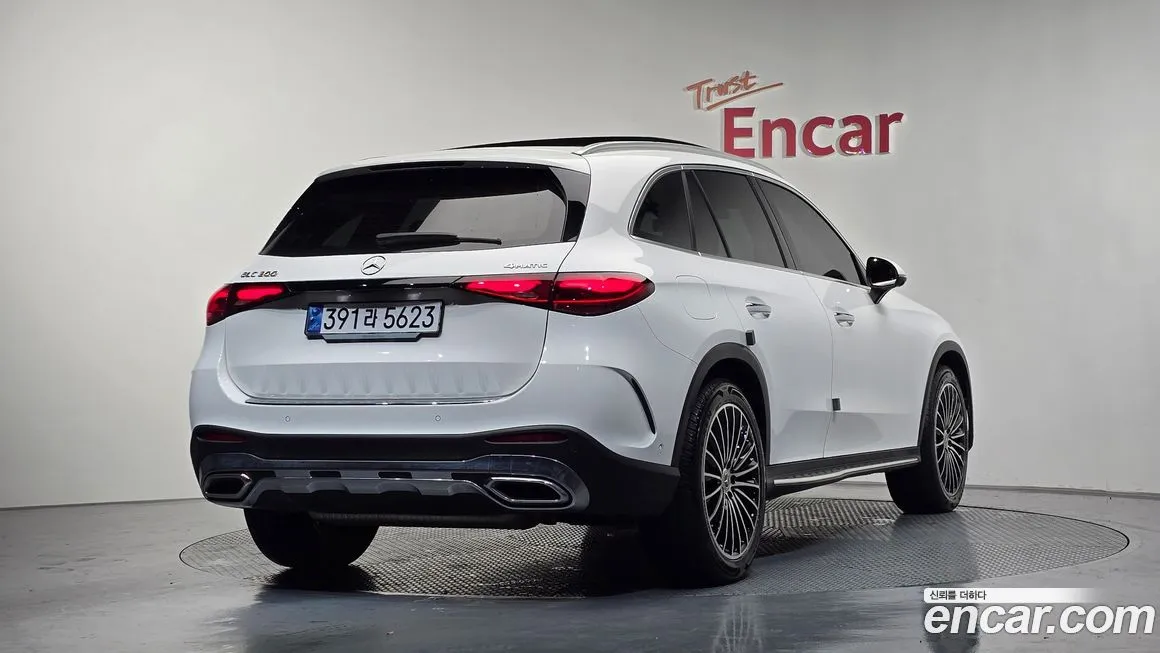 Mercedes-Benz GLC-Class 2023 из KR, фото 2