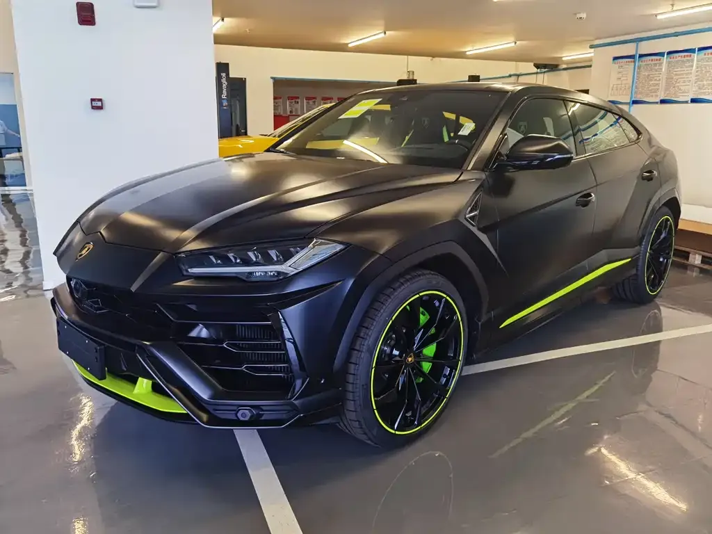 Lamborghini Urus 2022 из CN, фото 1