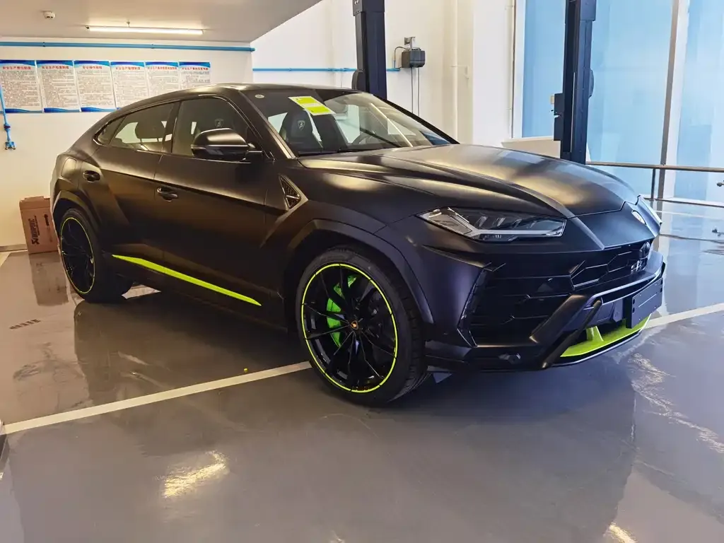 Lamborghini Urus 2022 из CN, фото 2