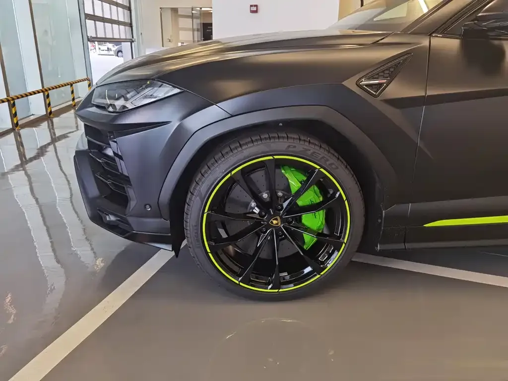 Lamborghini Urus 2022 из CN, фото 3