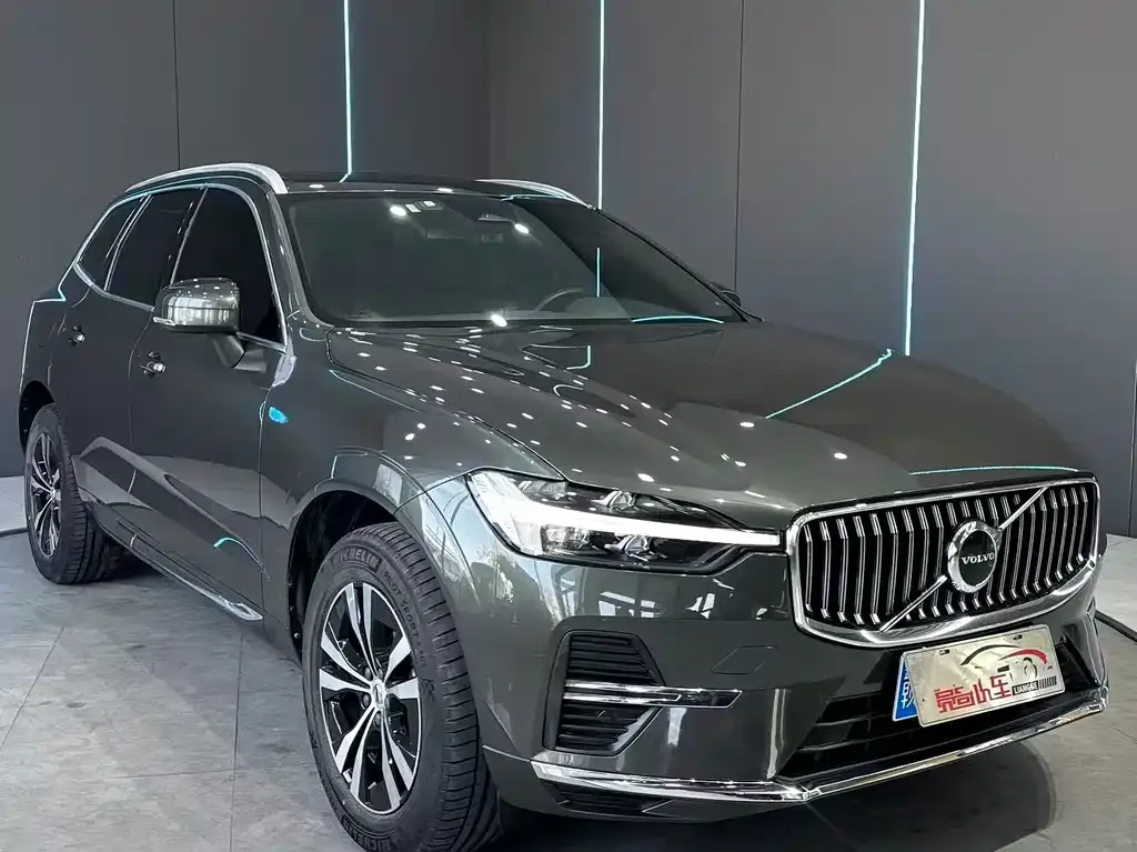Volvo XC60 2022 из CN, фото 3