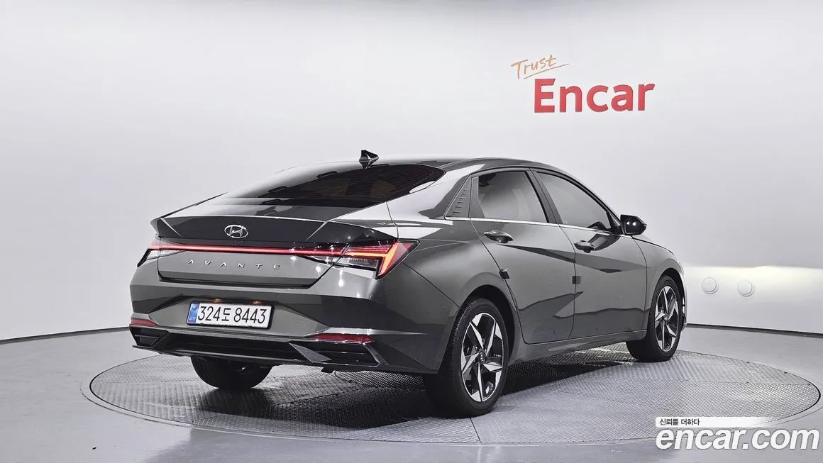 Hyundai AVANTE — фото 2