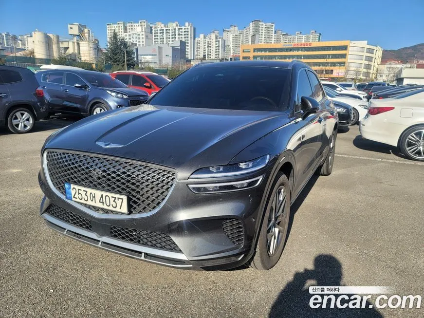 Genesis GV70 2024 из KR, фото 1