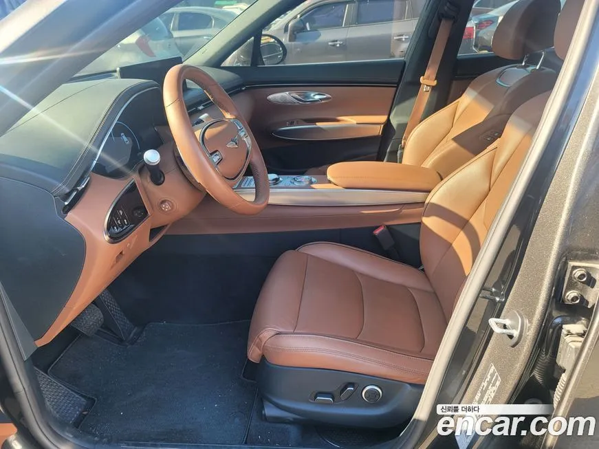 Genesis GV70 2024 из KR, фото 10