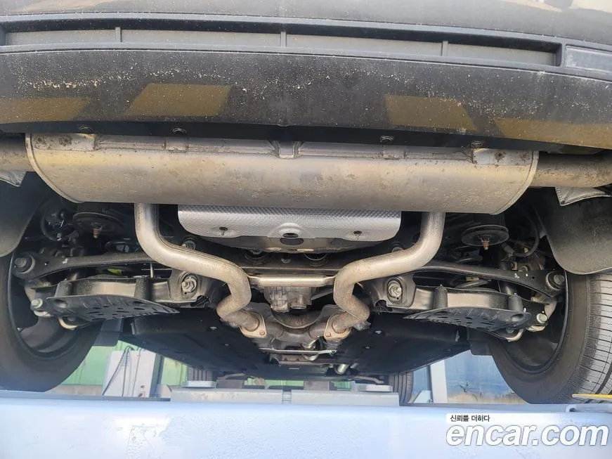 Genesis GV70 2024 из KR, фото 4