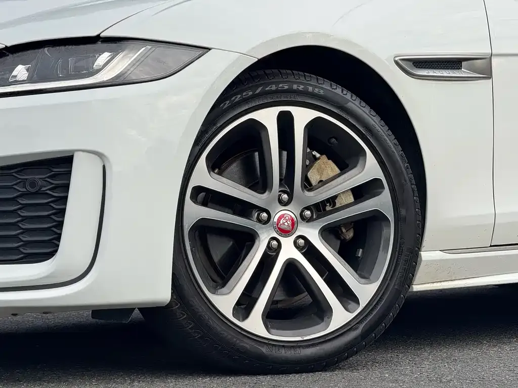 Jaguar XEL 2022 из CN, фото 5