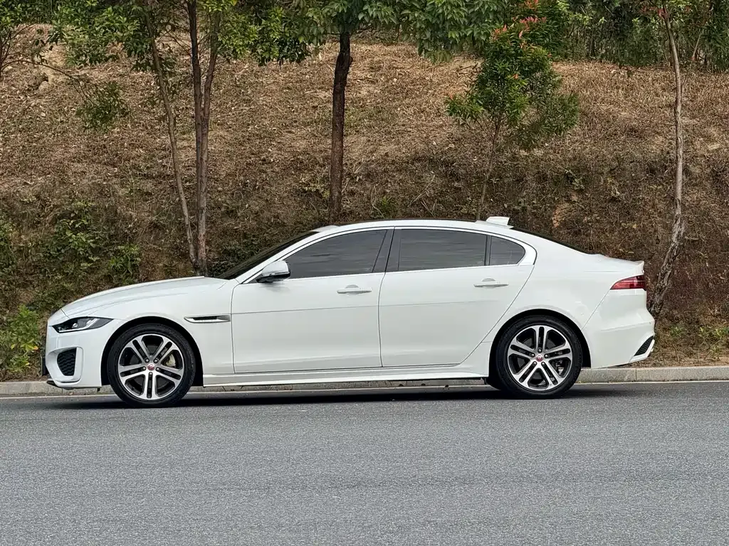 Jaguar XEL 2022 из CN, фото 6
