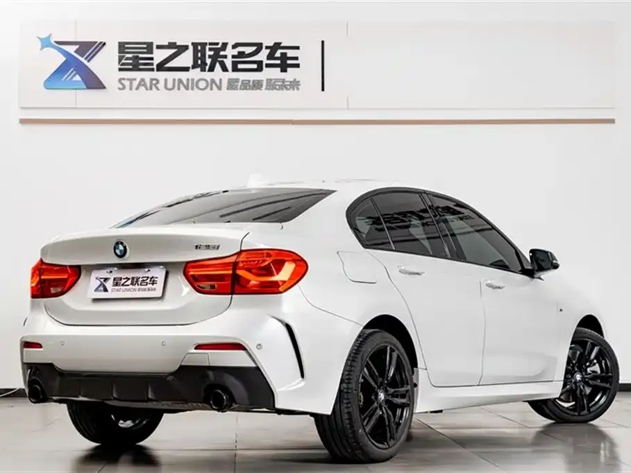 BMW 1 Series 2022 из CN, фото 8