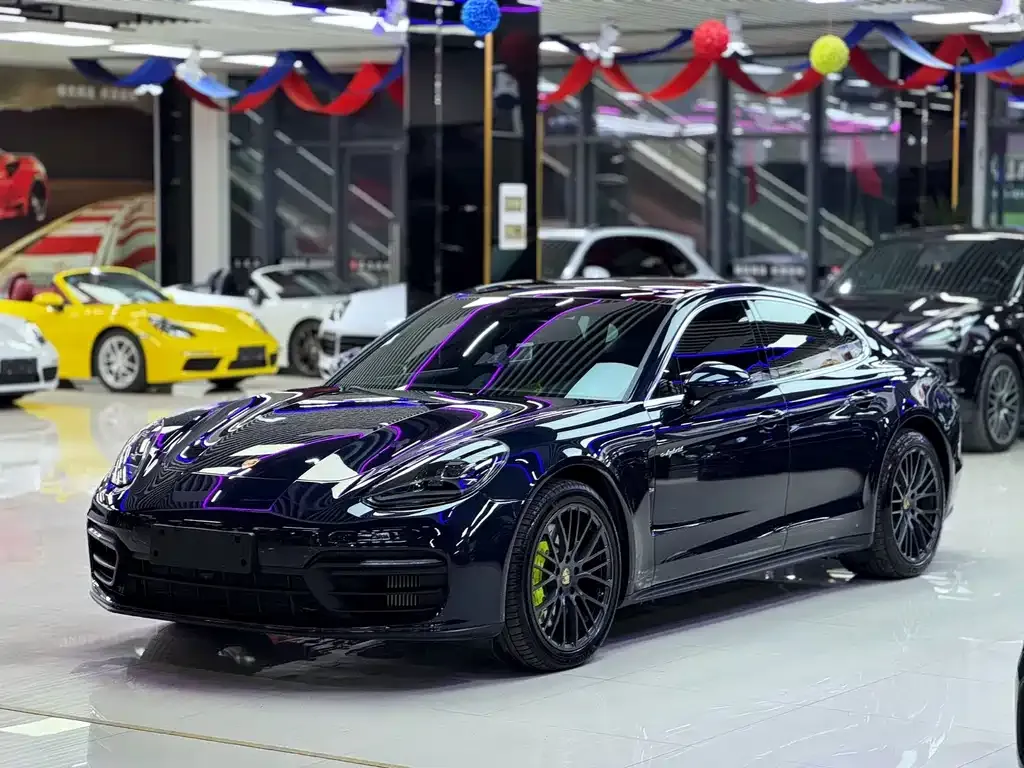 Porsche Panamera Hybrid 2022 из CN, фото 1
