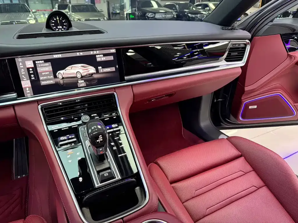 Porsche Panamera Hybrid 2022 из CN, фото 9