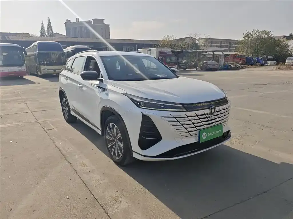 Changan CS75PLUS 2024 из CN, фото 4
