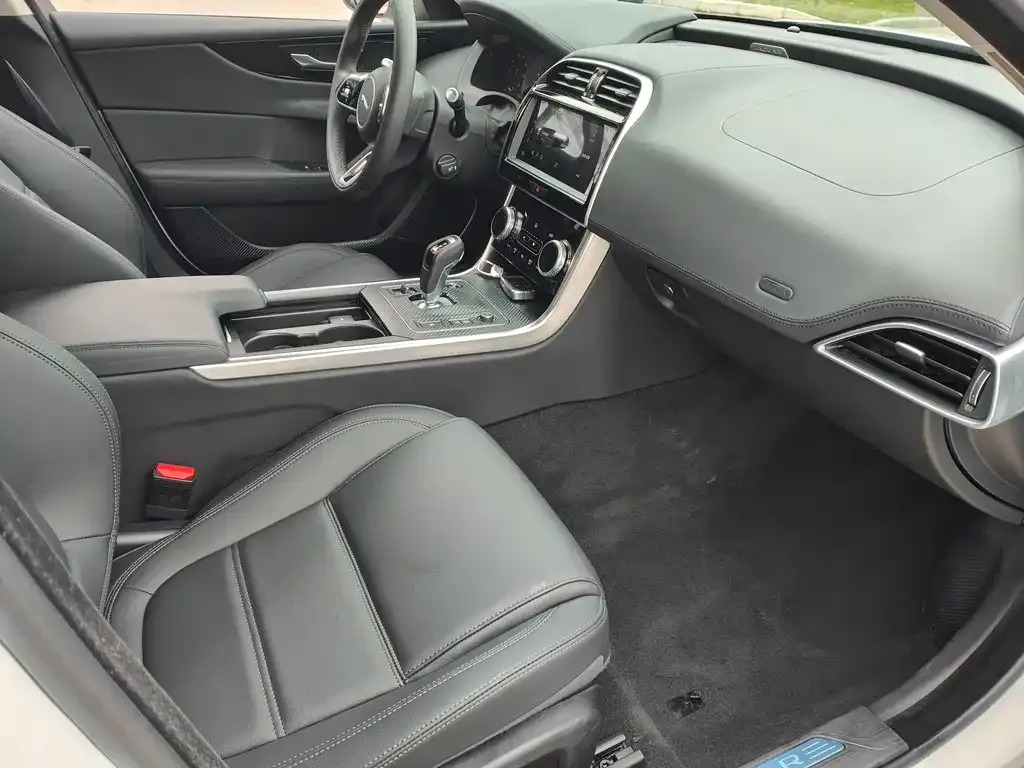 Jaguar XEL 2021 из CN, фото 8