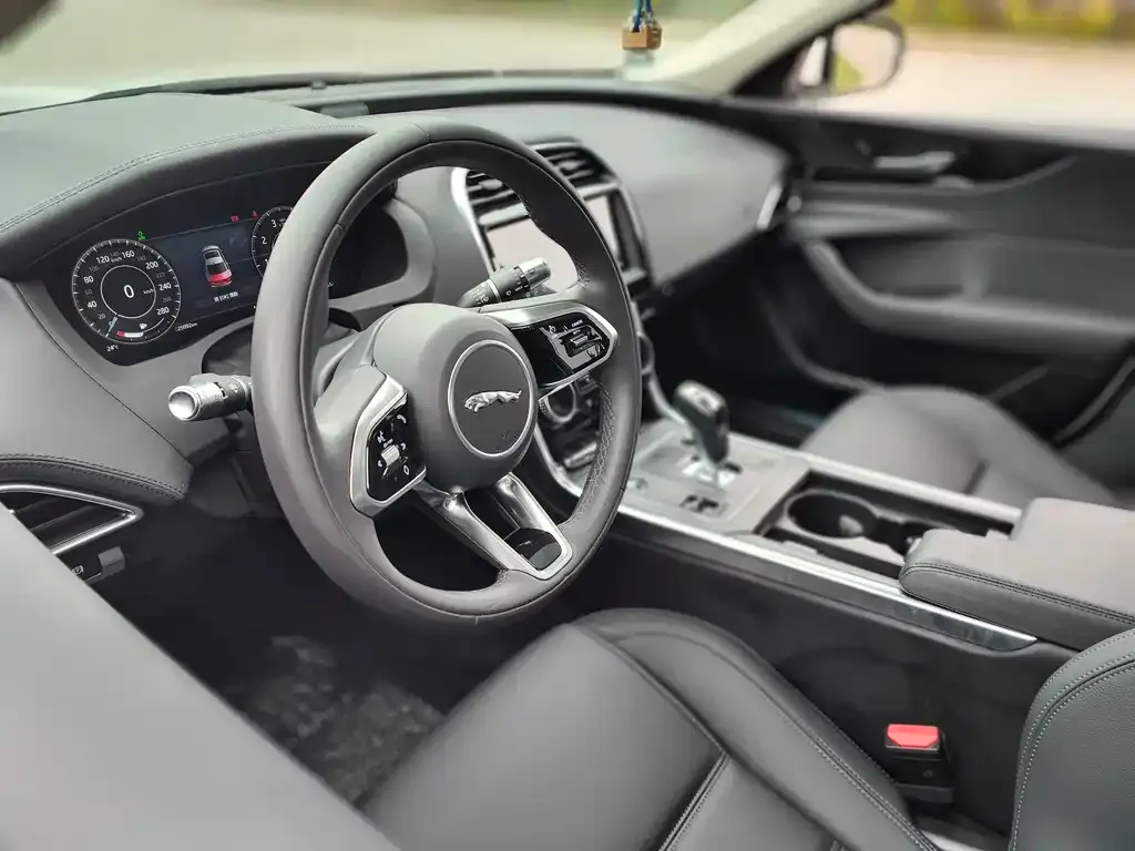 Jaguar XEL 2021 из CN, фото 9