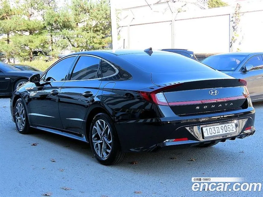 Hyundai Sonata 2022 из KR, фото 3