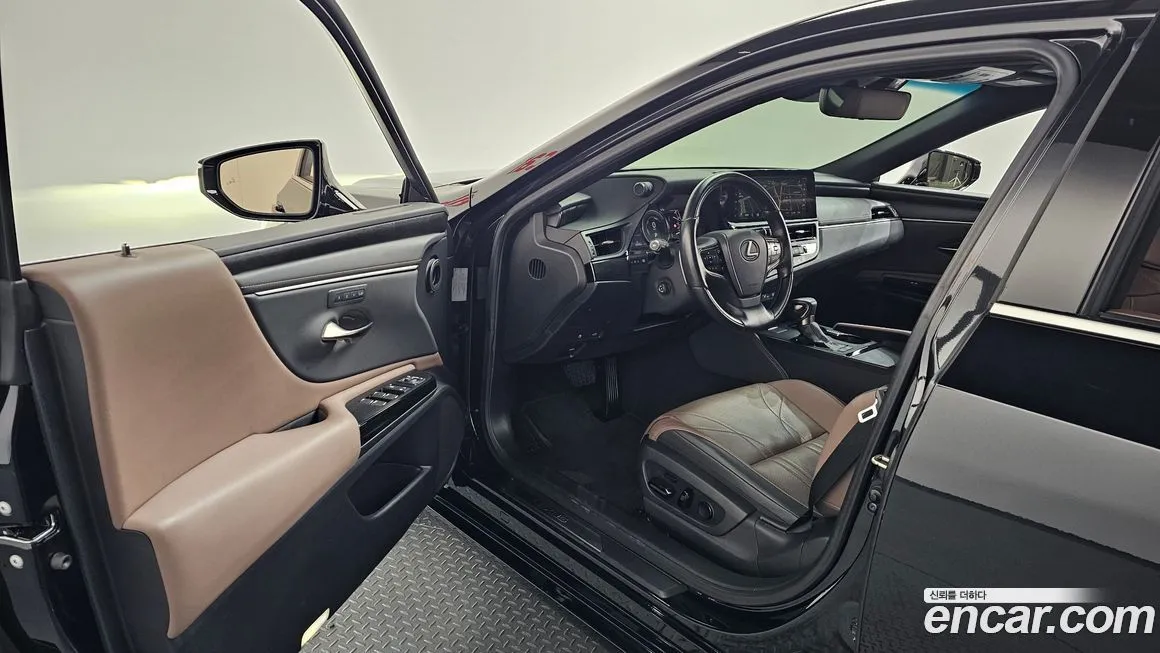 Lexus ES 2023 из KR, фото 10