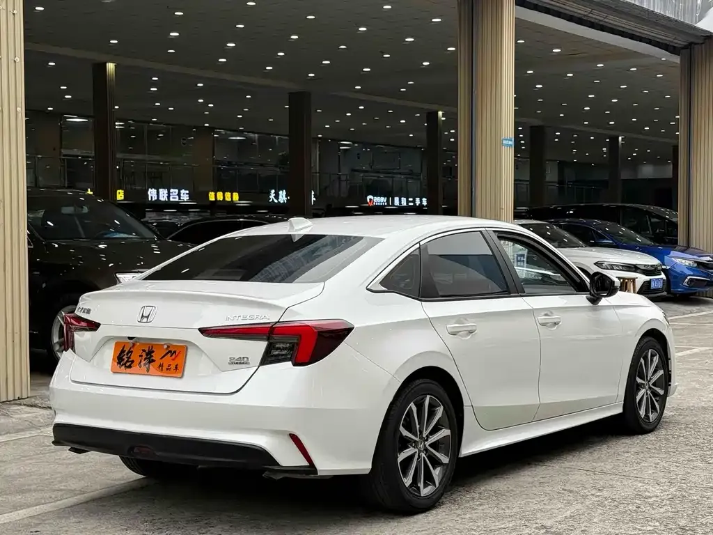 Honda Integra 2023 из CN, фото 5