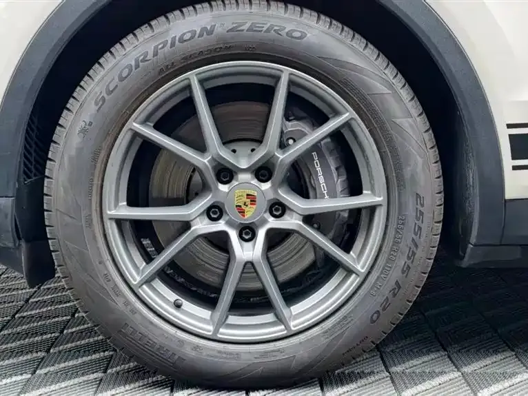 Porsche Cayenne 2023 из CN, фото 8