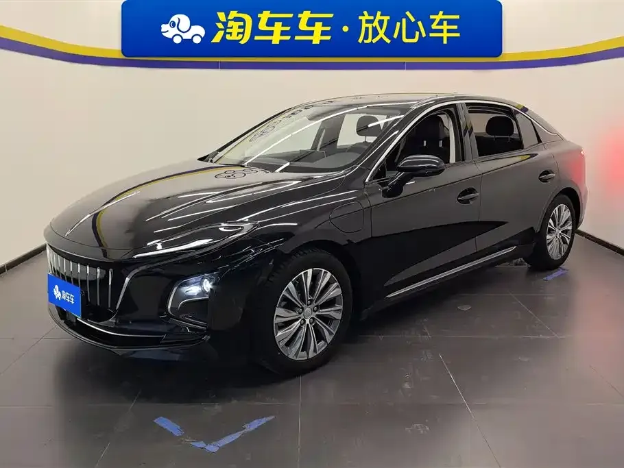 Hongqi E-QM5 2024 из CN, фото 1
