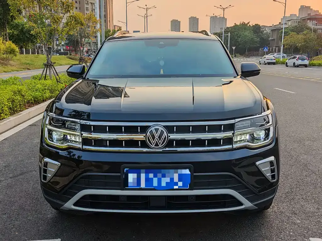 Volkswagen Teramont 2024 из CN, фото 2