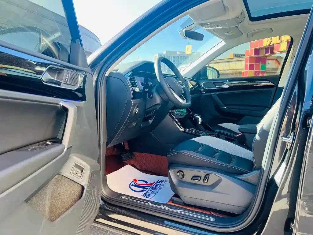 Volkswagen Tayron GTE PHEV 2022 из CN, фото 6