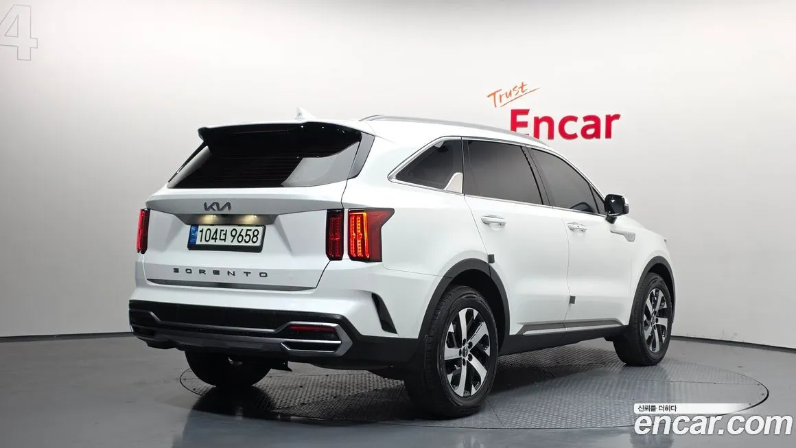 Kia Sorento 2022 из KR, фото 2