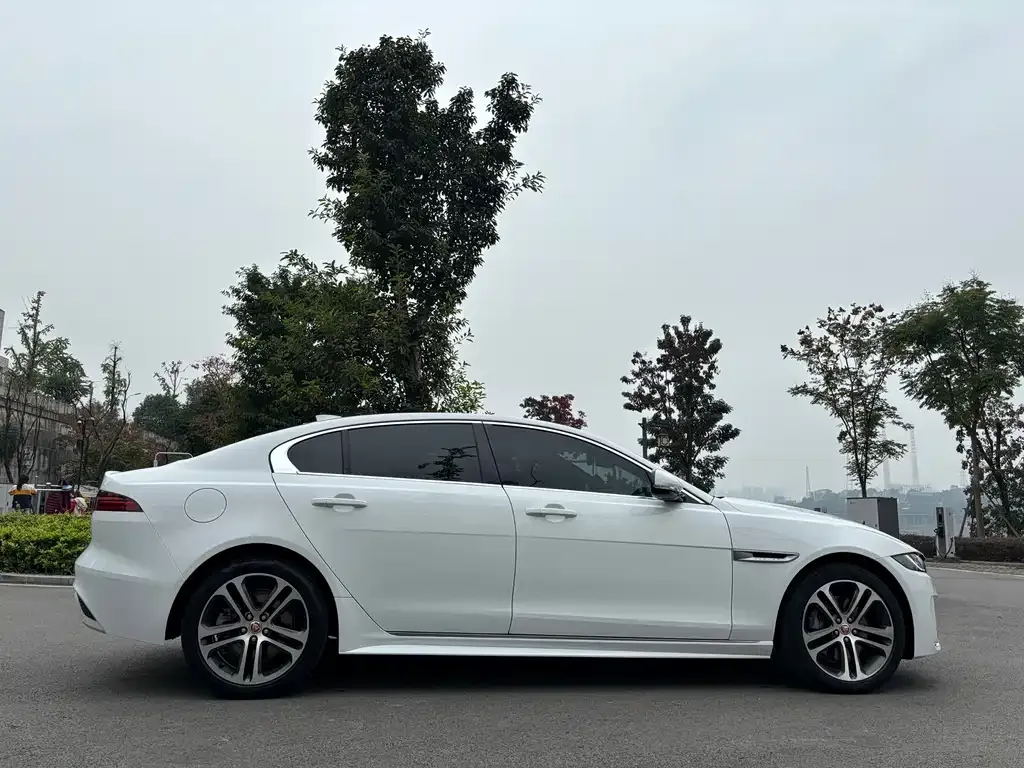 Jaguar XEL 2023 из CN, фото 4