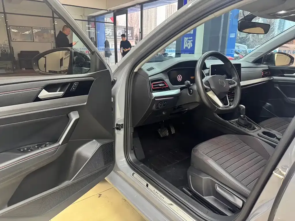 Volkswagen Lavida 2022 из CN, фото 7