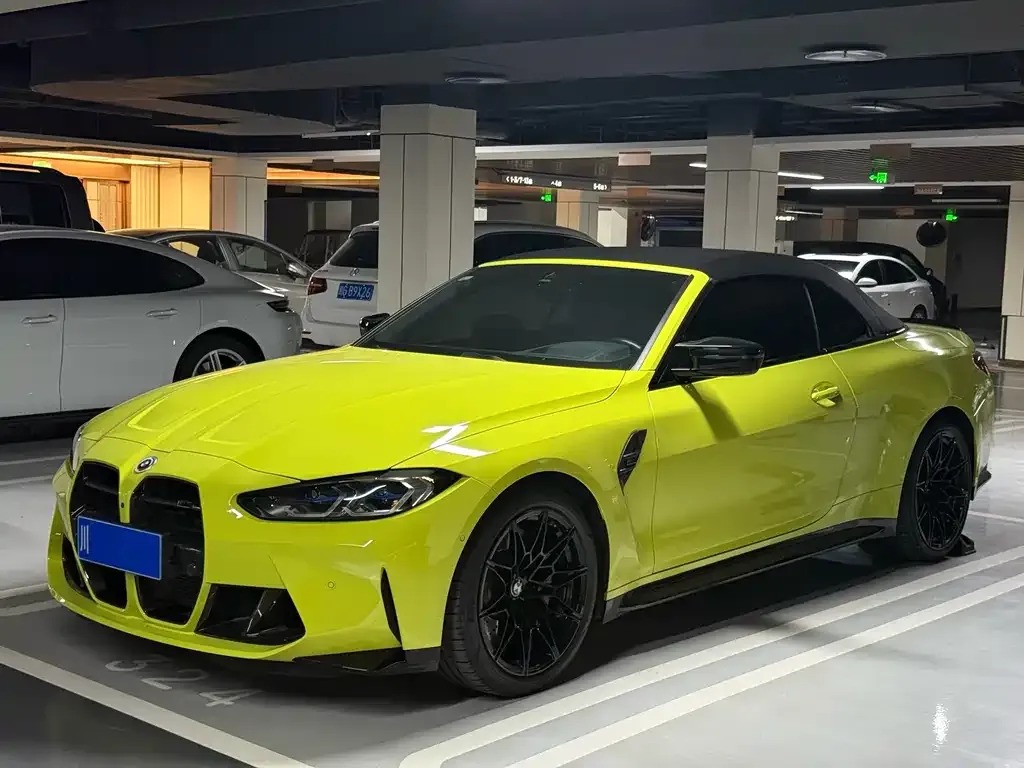 BMW M4 — фото 1